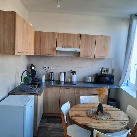 Appartement Hyper centre, Wifi, proche gare à Valenciennes Extérieur photo